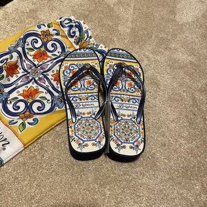 Brighton Museum Navy flip-flops